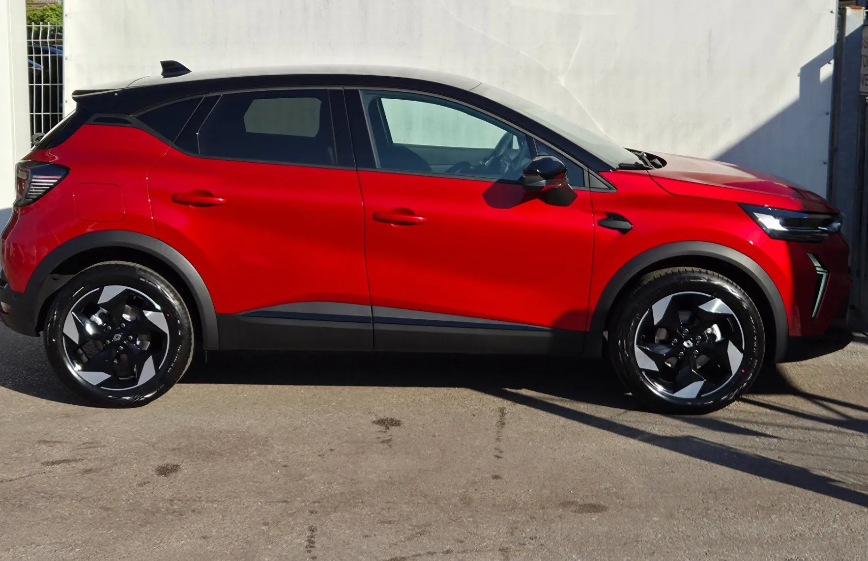 Zunanja slika - Renault Captur - Techno TCe 115 - 4