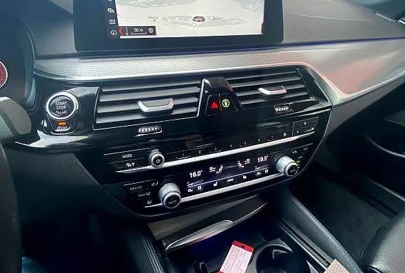 Zunanja slika - BMW Serija 5 - Touring: M-SPORT 530d xDrive HARMAN KARDON MEMORY... - 11