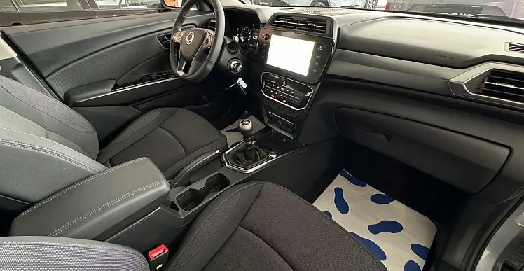 Zunanja slika - SsangYong Tivoli - 1.5 T-GDI Fresh 2WD M T - 4