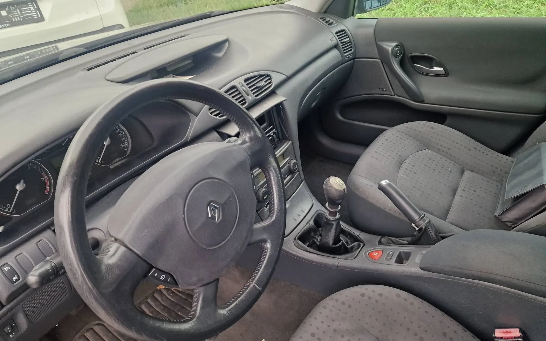 Zunanja slika - Renault Laguna - 1.9 dCi - 6