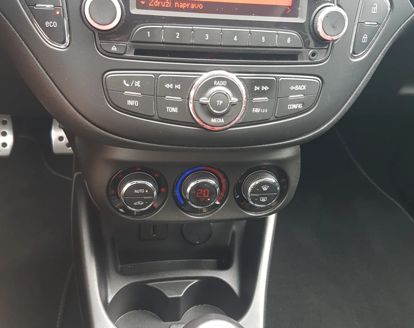 Zunanja slika - Opel Corsa - 1,4 Turbo Cosmo Start/Stop - 17