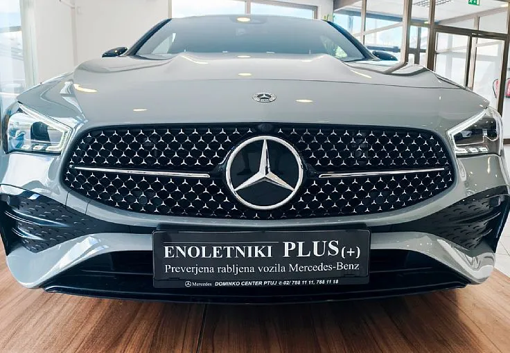 Zunanja slika - Mercedes-Benz CLA-Razred - 200 AMG PRO ALPINE BLACK-KAM-DAB-19 COL-LED-VIDEO - 2