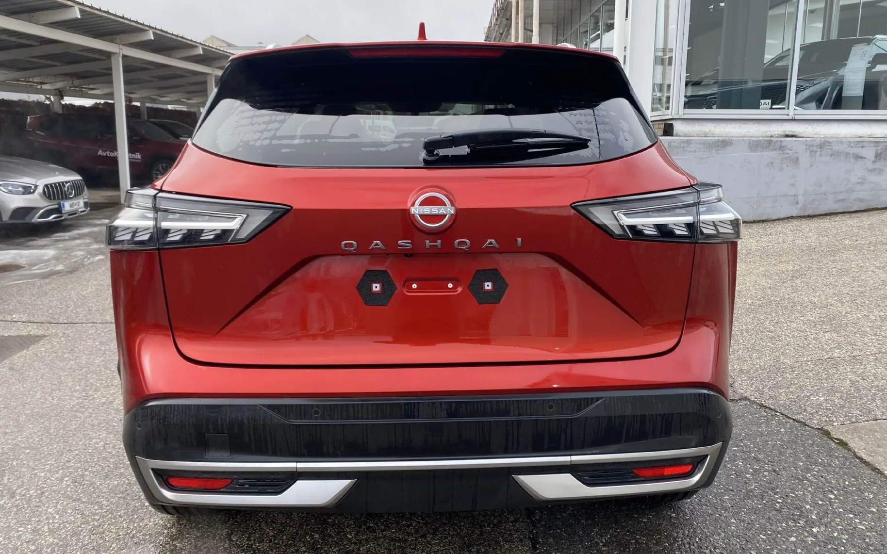 Zunanja slika - Nissan Qashqai - 1.3 DIG-T 158 X-T TEKNA SUN - 13