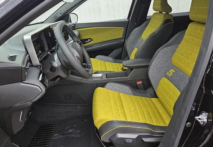 Zunanja slika - Renault 5 E-tech - Iconic Cinq EV52 110kW+Paket Vožnja - 8