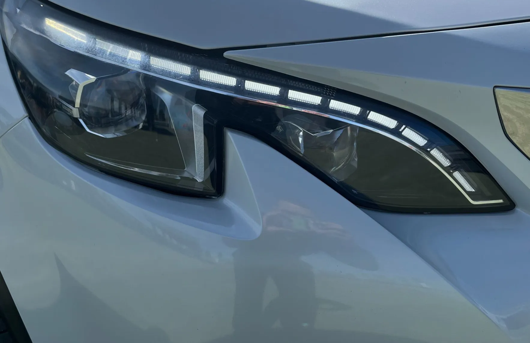 Zunanja slika - Peugeot 3008 - 2.0 BlueHDI 180 GT Line AVT.LED.NAVI.MASAŽA.ACC - 4