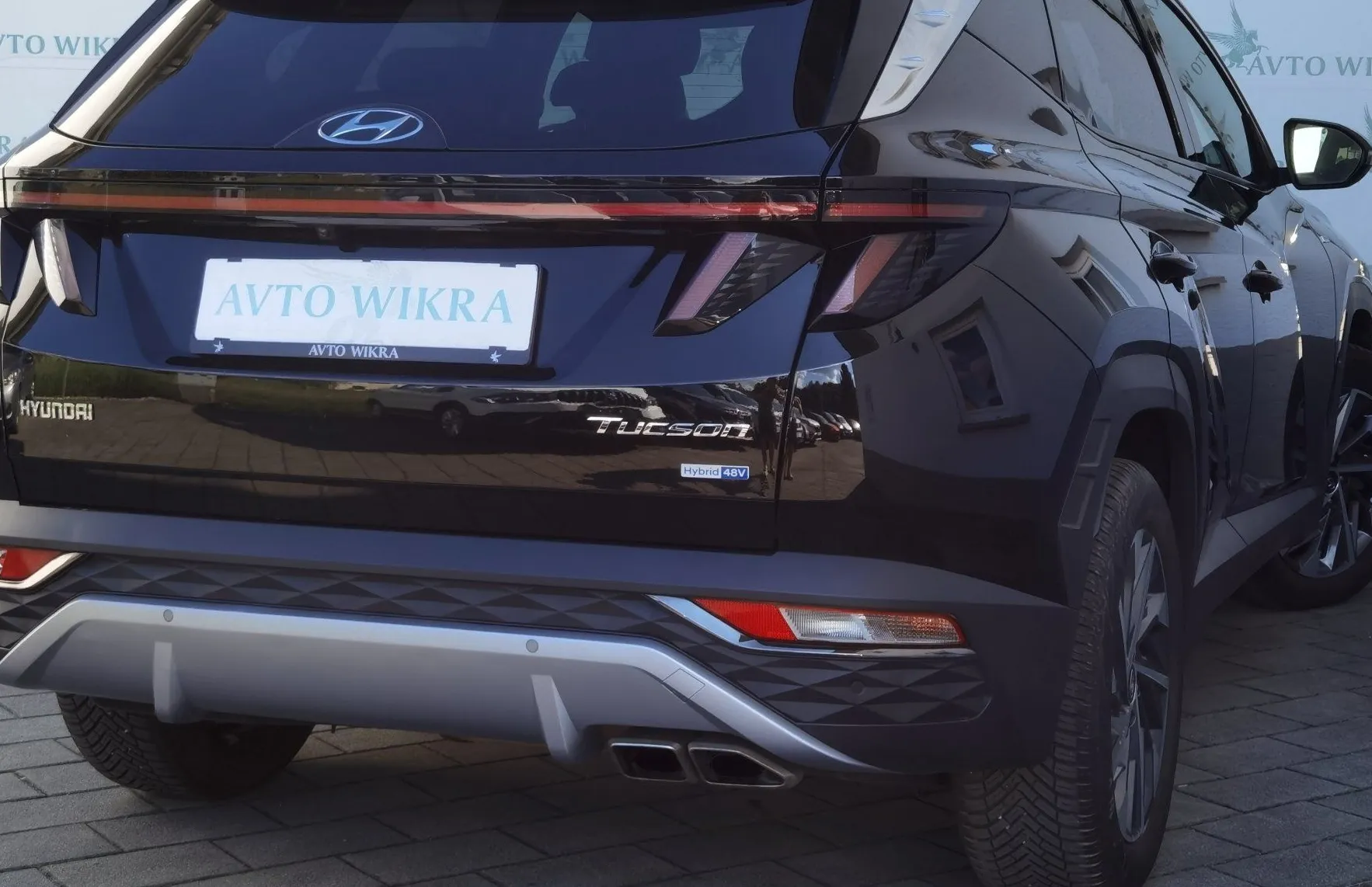Zunanja slika - Hyundai Tucson - 1.6CRDI DCT Premium BI-LED•BLIS•GRETJE•KEYLES•18C• - 4