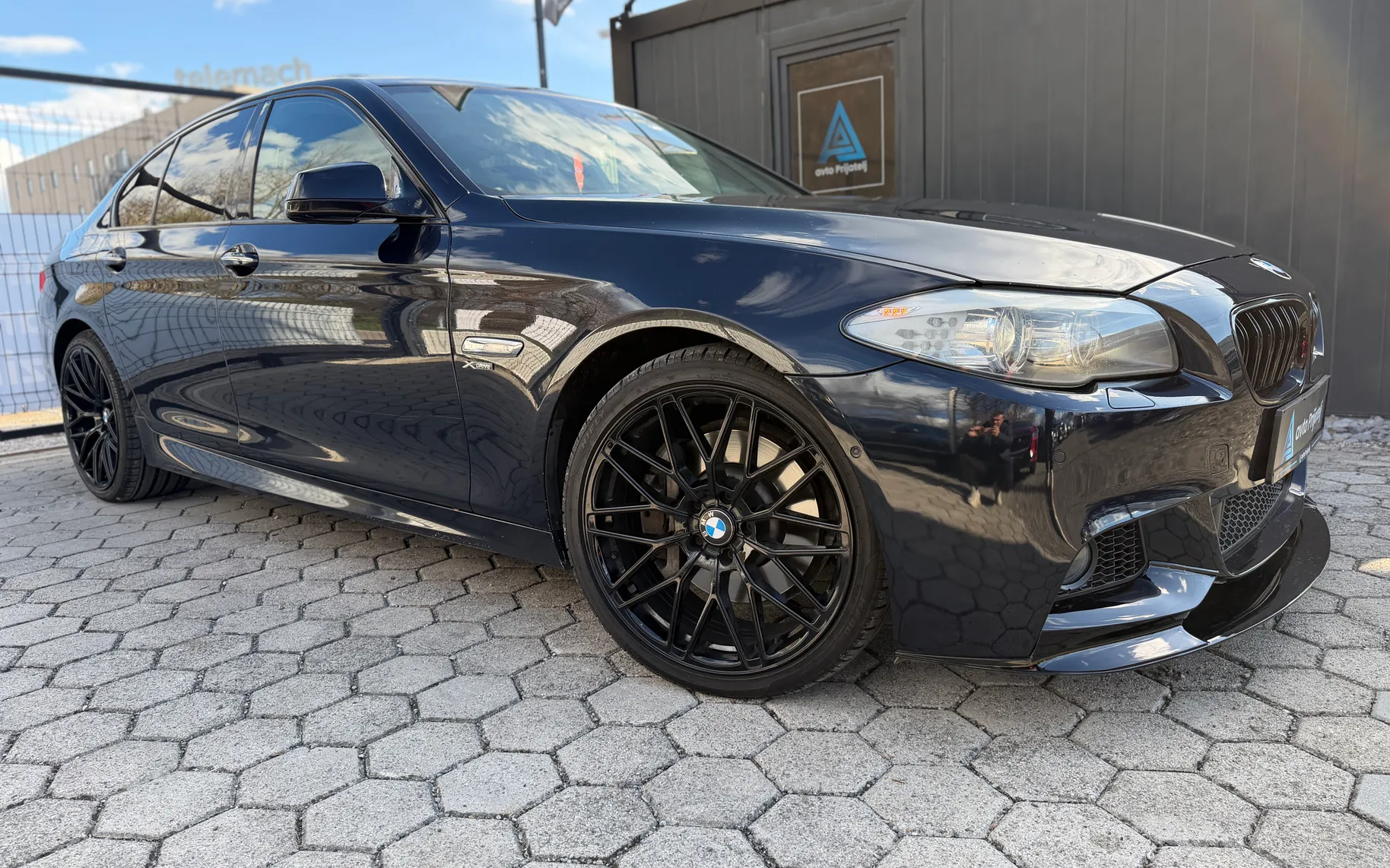 Zunanja slika - BMW 5 Series ActiveHybrid - Serija 5 535i Limo - xDRIVE - TOP oprema - 17