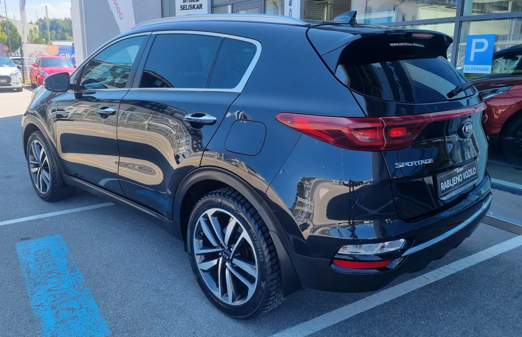 Zunanja slika - KIA Sportage - 2WD 1.6 TD - SLOVENSKI + 1. LASTNIK + ZGODOVINA - 6