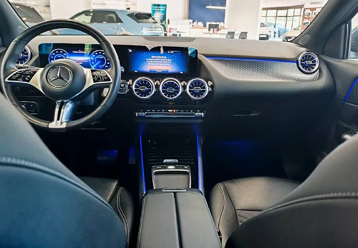 Zunanja slika - Mercedes-Benz EQA - 300 4MATIC PRO-480KM DOSEG-LED-MRT.K-AVT PRT-VIDEO - 7