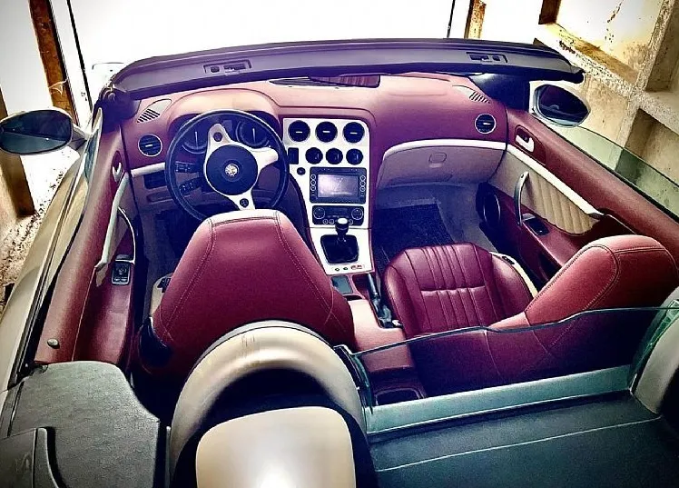 Zunanja slika - Alfa Romeo Spider - 2.2 JTS 16v Exclusive - 5