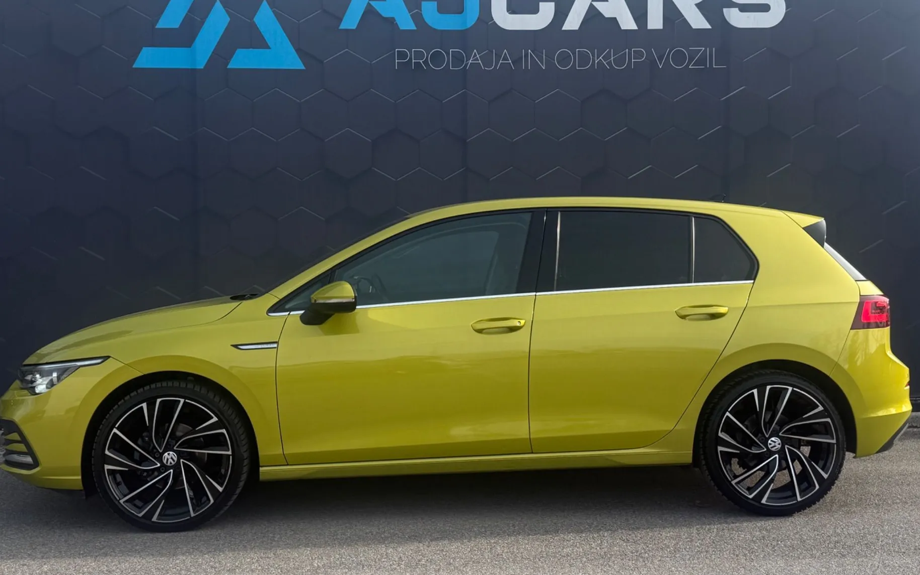 Zunanja slika - VW Golf - 2.0 TDI avt.Style-Masaža-Matrix-Virtual-F1-Ambie - 4