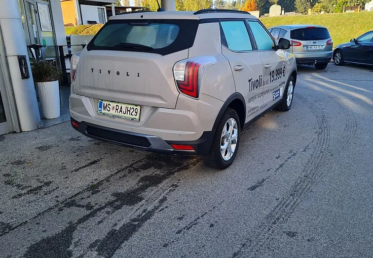 Zunanja slika - SsangYong Tivoli - 1.5 T-GDi Fresh 2WD M T - 4