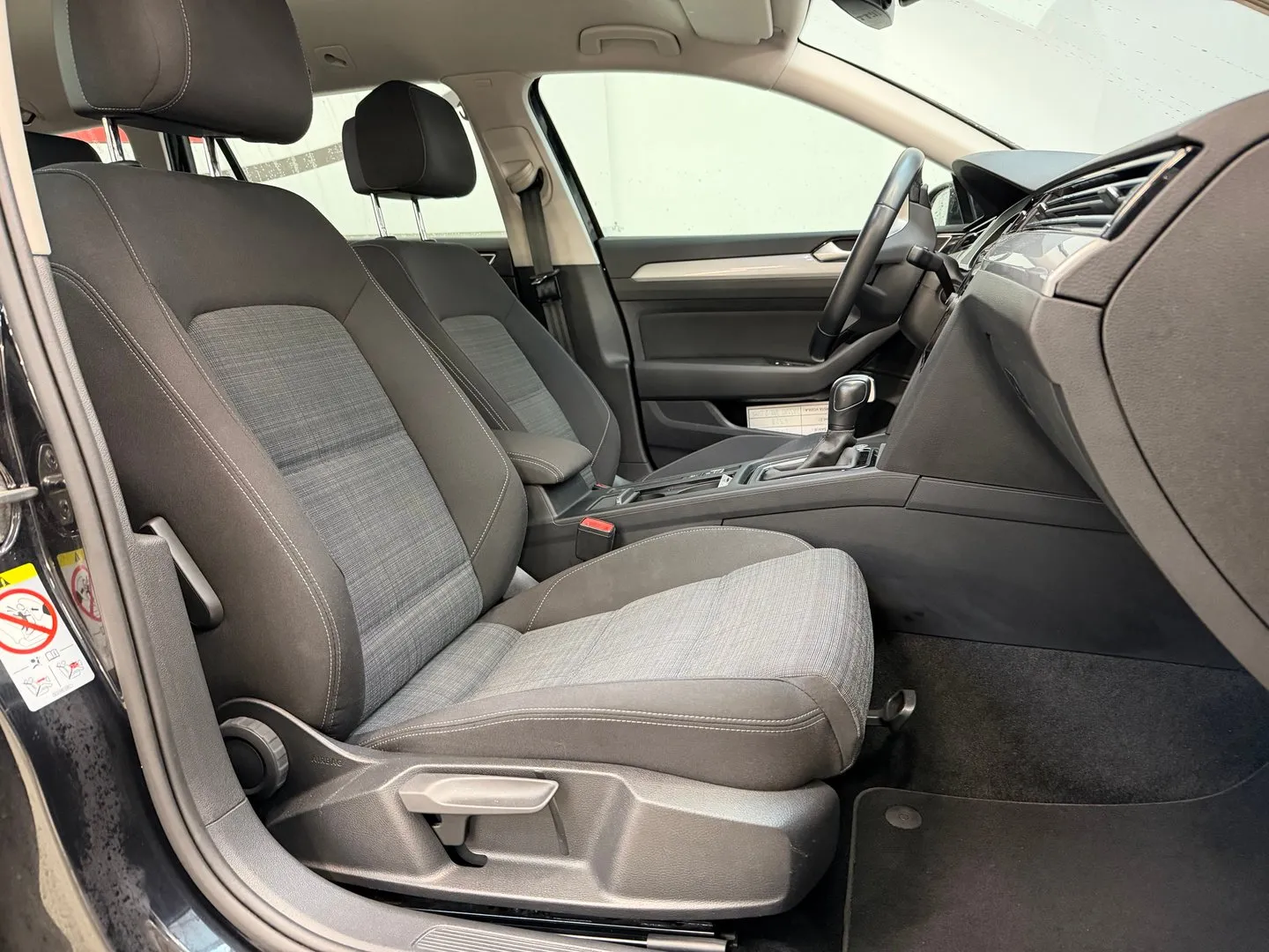 Zunanja slika - VW Passat - Variant Business 2.0 TDI DSG - 10