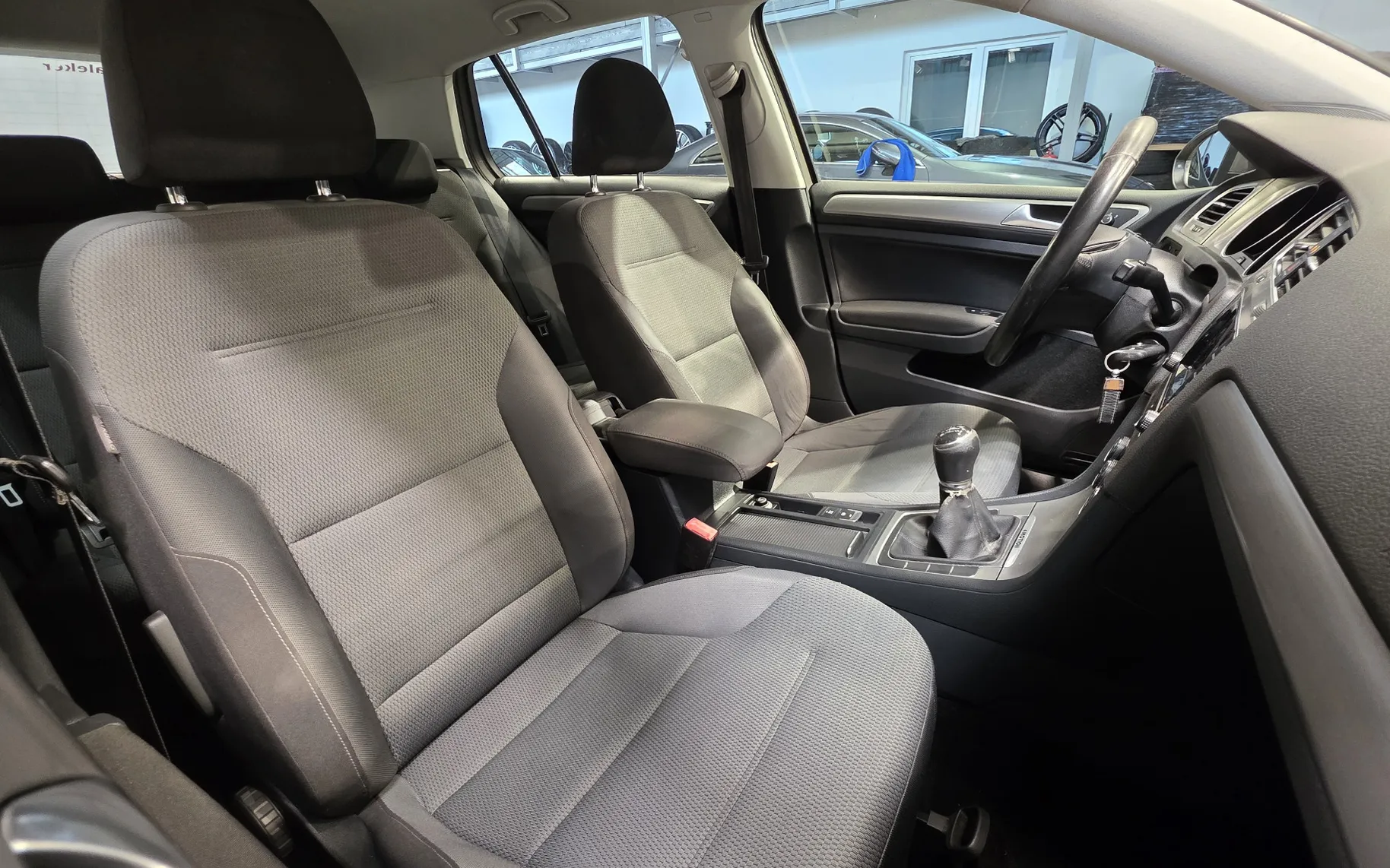 Zunanja slika - Volkswagen Golf - 4MOTION 2.0TDI BMT 1.LAST SLO TEMP ALU KLJUKA - 13