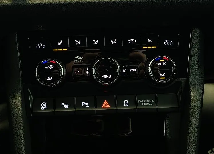 Zunanja slika - Škoda Kodiaq - 2.0TDI-190KM-DSG-4X4-FULLED-KAMERA-VEL-NAVI-TEMP- - 19