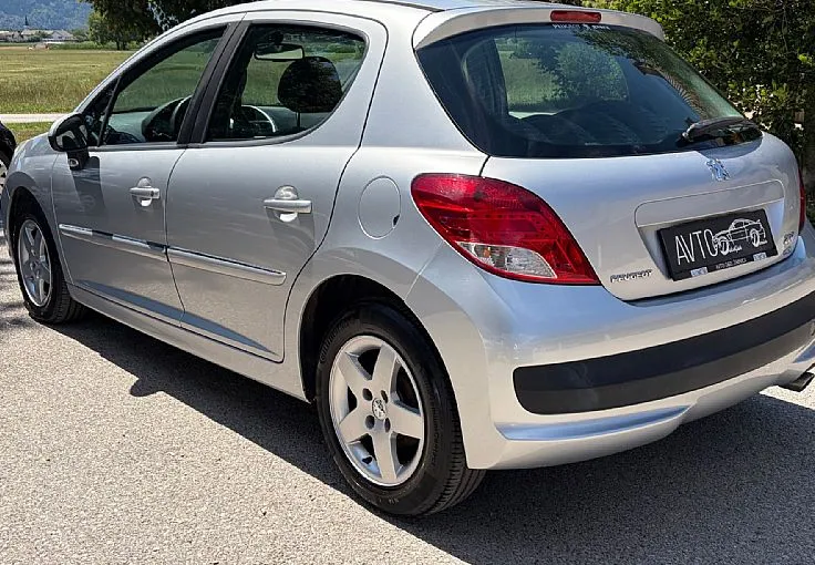 Zunanja slika - Peugeot 207 - Premium 1.4 16V - 1. LASTNICA - 7