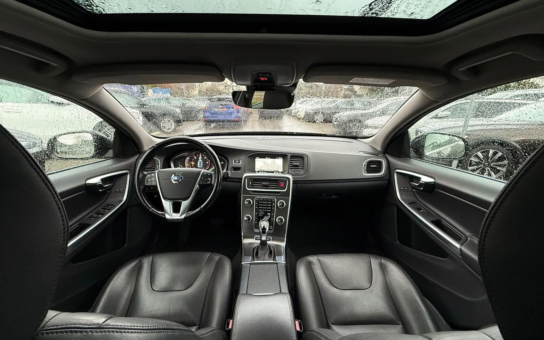 Zunanja slika - Volvo V60 - 2.4 D6 TwinEngine AWD HYBRID POLSTAR AUT. XENON - 20
