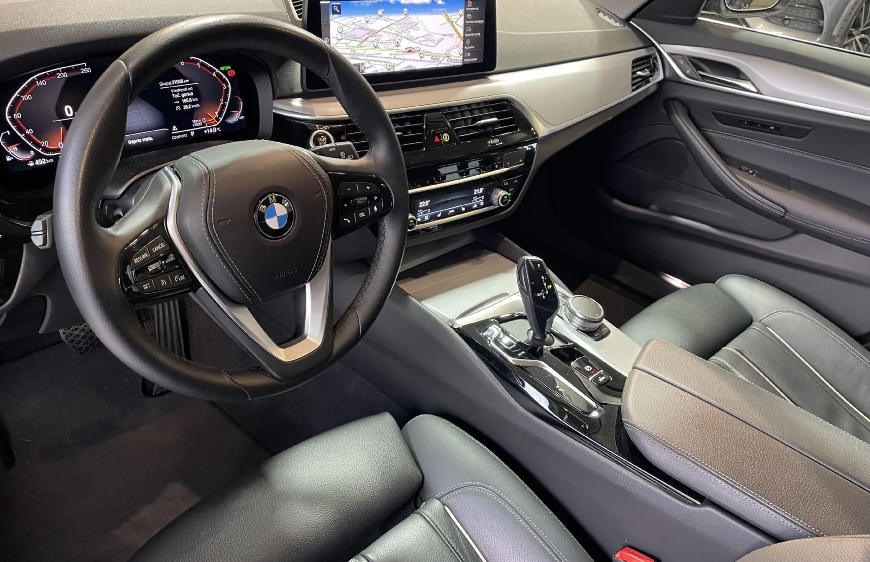 Zunanja slika - BMW Serija 5 - Touring: 1.LASTNIK-BUSINESS-RADAR-NAVI-MEMORY-USNJE - 9