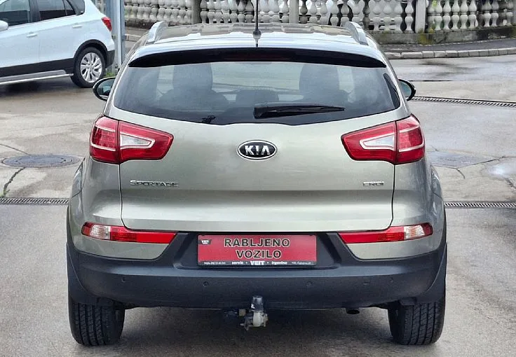 Zunanja slika - KIA Sportage - 2.0 CRDi AWD LX Urban SLOVENSKO POREKLO - 5