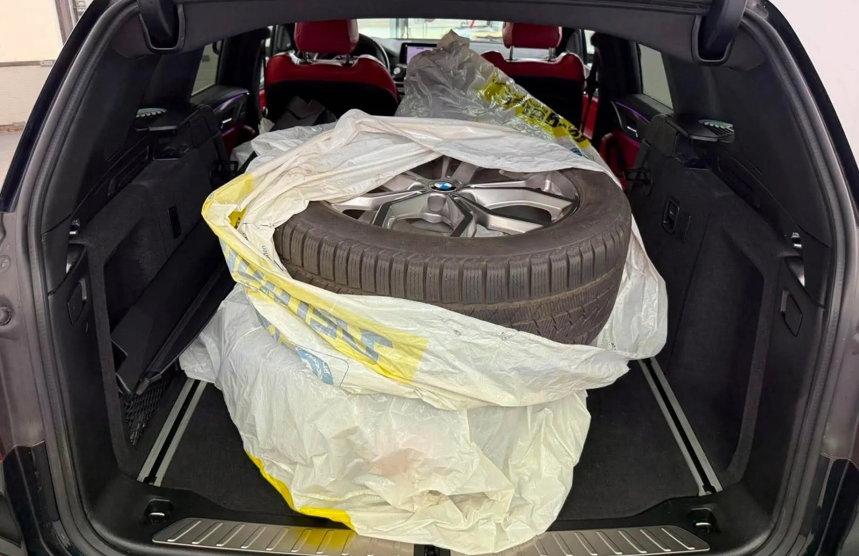 Zunanja slika - BMW X3 - serija : xDrive M40d Avt.NEMŠKI+4ALU.KAMERA.LED.USNJE.240KW - 6