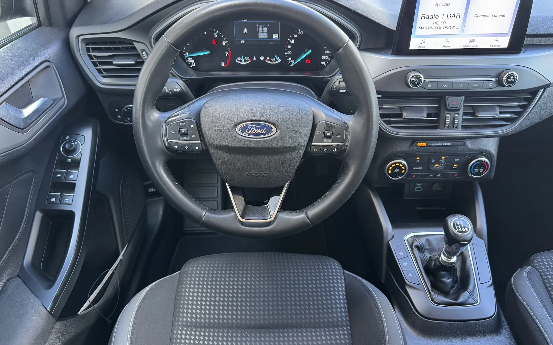 Zunanja slika - Ford Focus - 1.0 ECOBOOST 125KM CONNECTED FULL LED ZIMSKI PAKET - 14