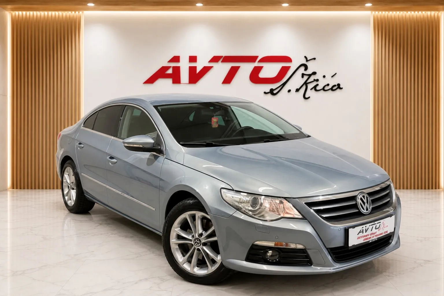 Zunanja slika - Volkswagen Passat CC - 2.0 TDI-BI-XENON-SPORT LINE-ALU-CROM-PDC-TEMPOMAT. - 2