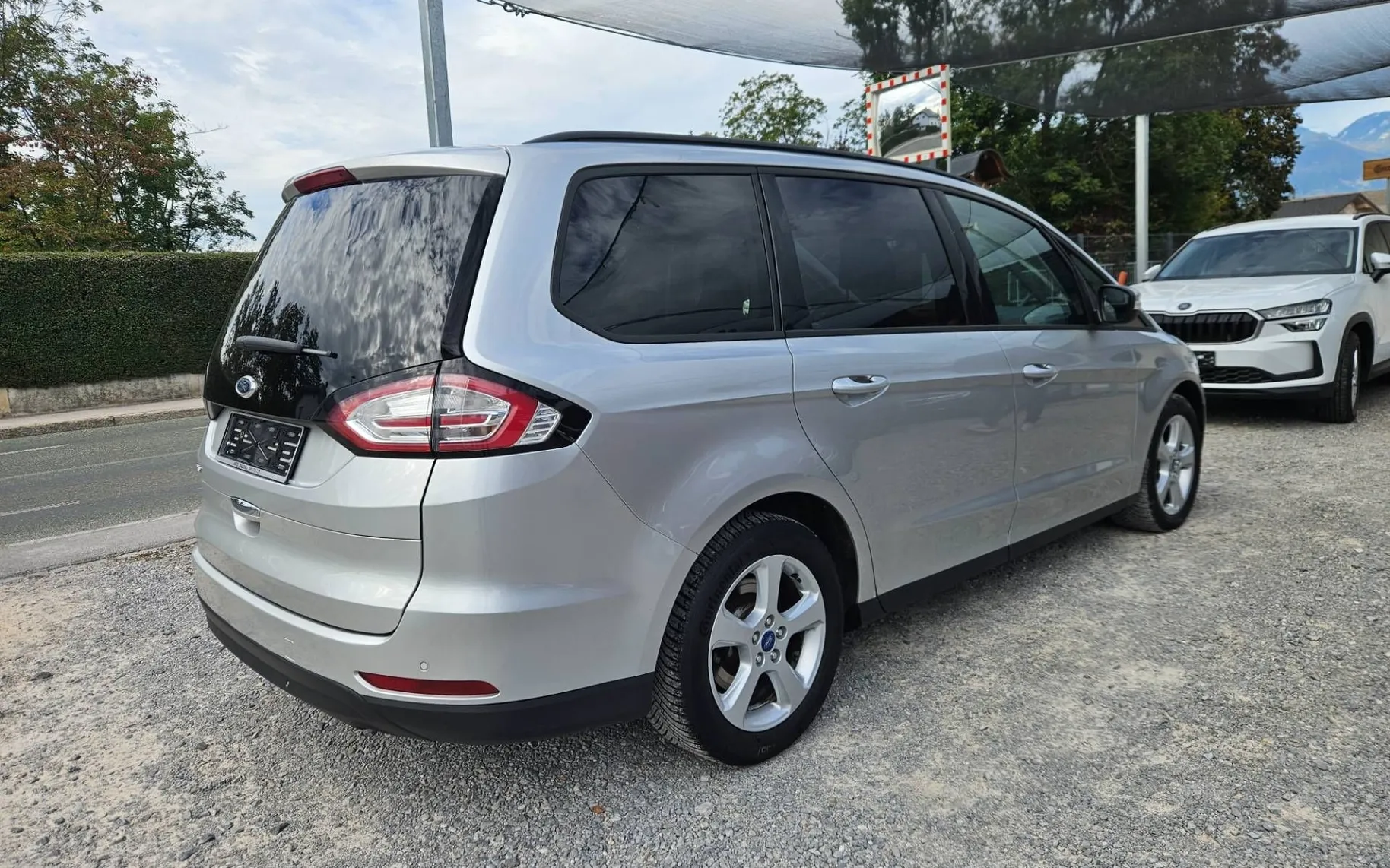 Zunanja slika - Ford Galaxy - 2.0 TDCi Titanium AVT.  NAVI 7 SEDEŽEV - 3