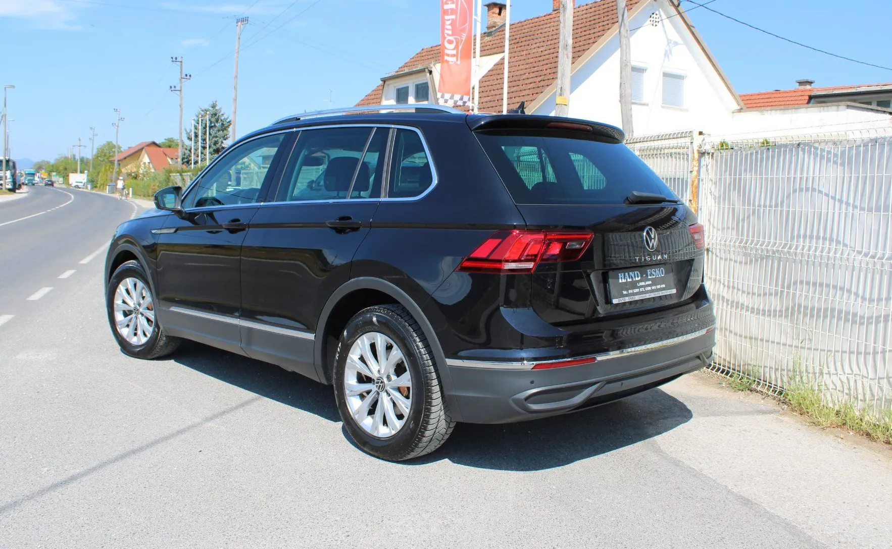 Zunanja slika - Volkswagen Tiguan - 2.0 TDI BMT Life DSG - 9