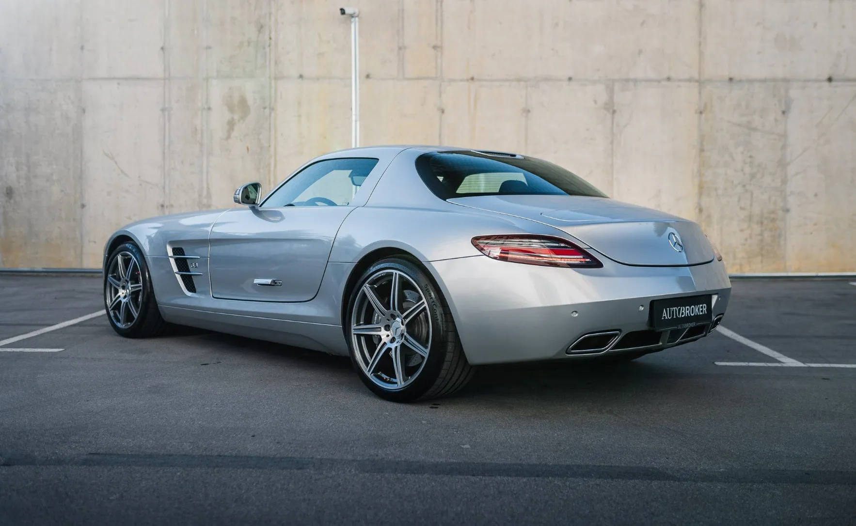 Zunanja slika - Mercedes-Benz SLS-Razred - SLS AMG | B and O | PERFORMANCE | NALOŽBA Z OKUSOM | - 7