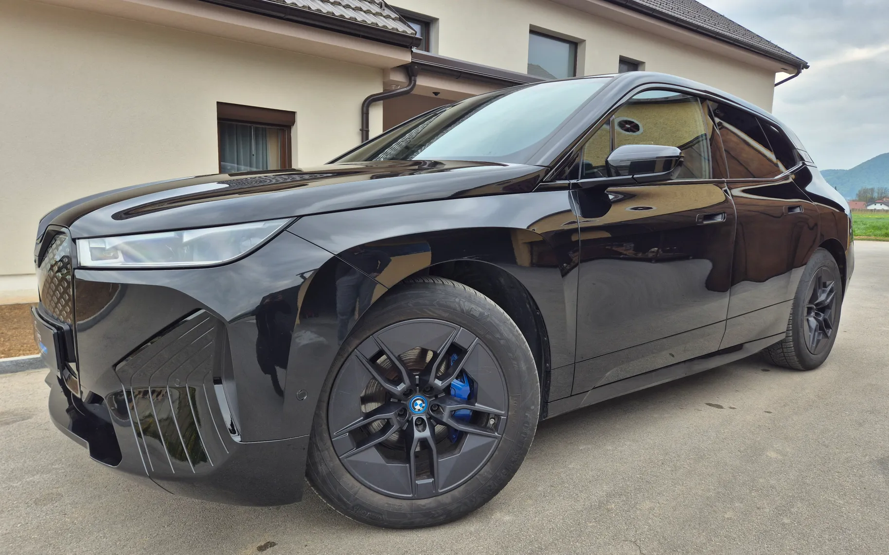 Zunanja slika - BMW iX - xDrive40 Sport - 2