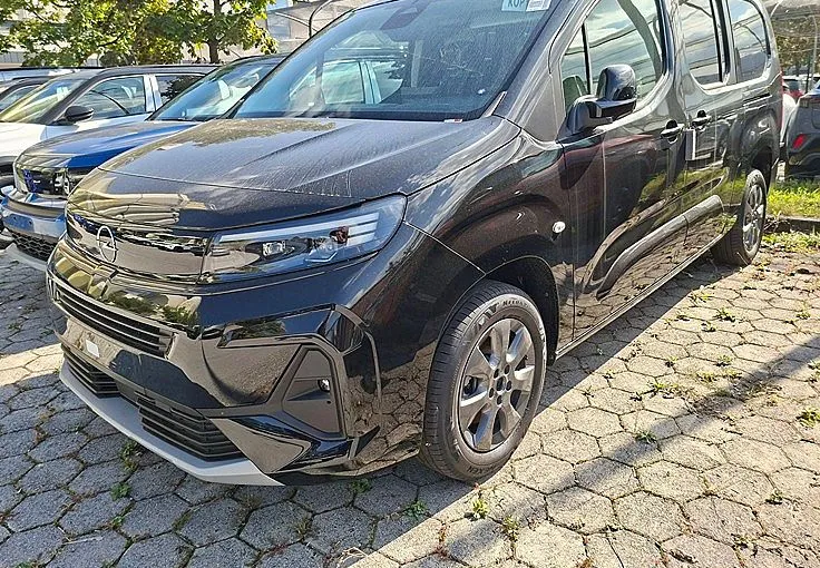 Zunanja slika - Opel Combo - GS XL 1.5 CDTI 130KM 7 SEDEŽEV - 1