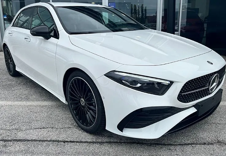 Zunanja slika - Mercedes-Benz A-Razred - 180 AMG Line EDITION Avt. - 1