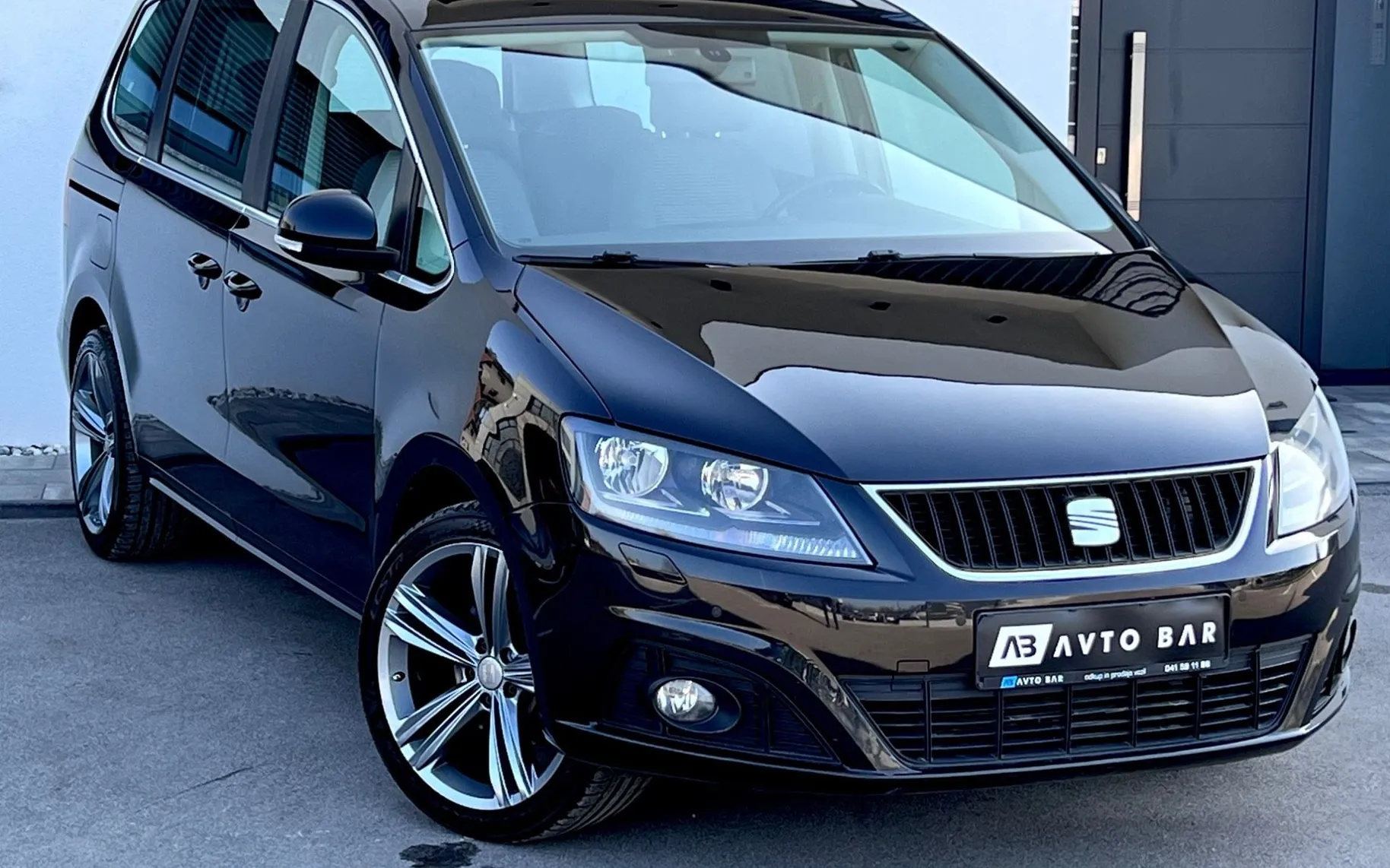 Zunanja slika - Seat Alhambra - 2.0 TDI+7.SED+F1+DSG+TEMP... - 3