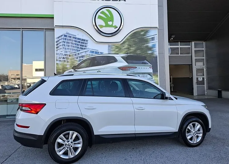Zunanja slika - Škoda Kodiaq - Ambition 2.0 TDI 110kW 4X4 DSG-7 SEDEŽEV - 2