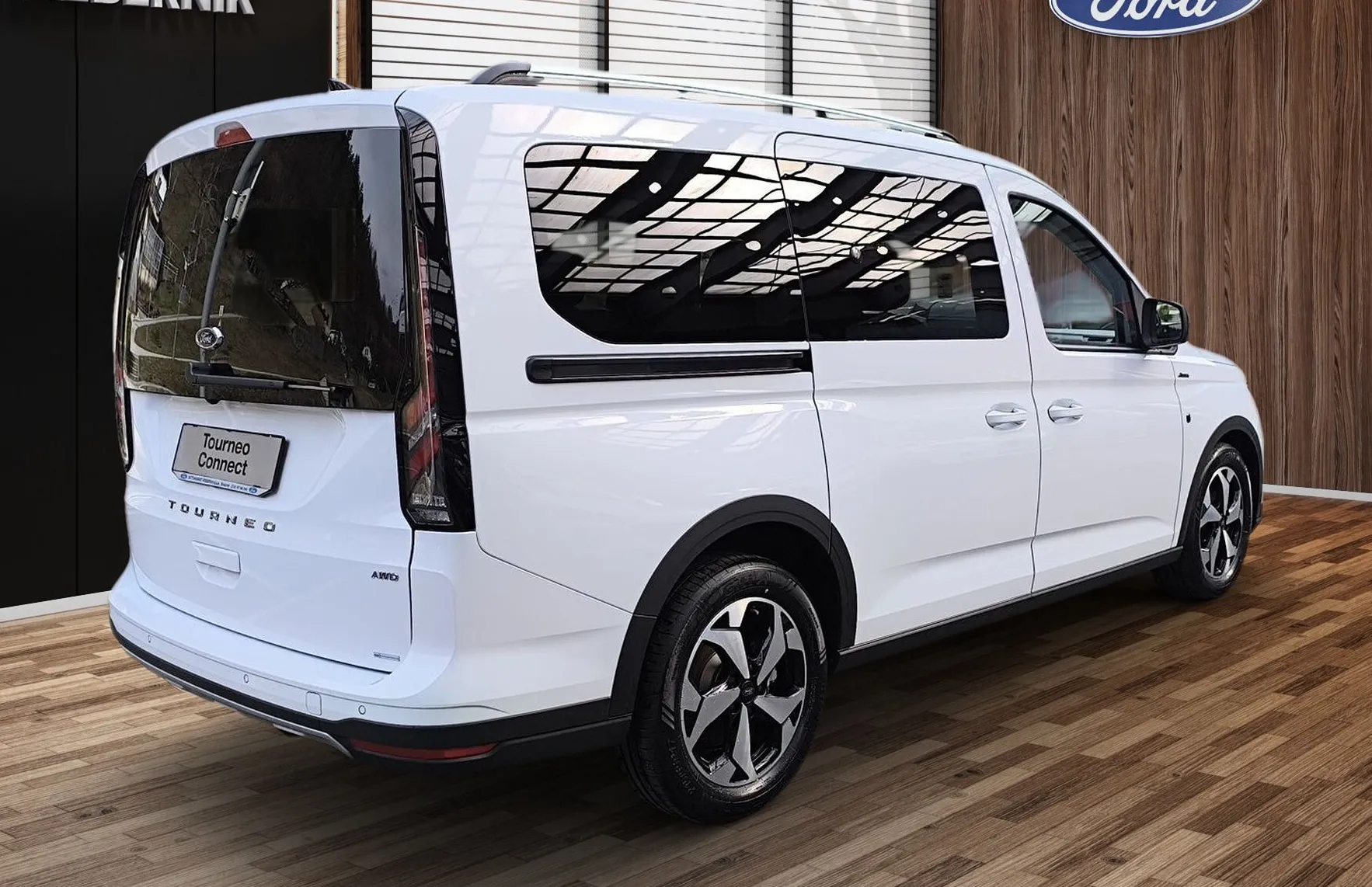 Zunanja slika - Ford Tourneo Connect - ACTIVE 2.0 TDCi 122PS M6 AWD - NA ZALOGI - 4