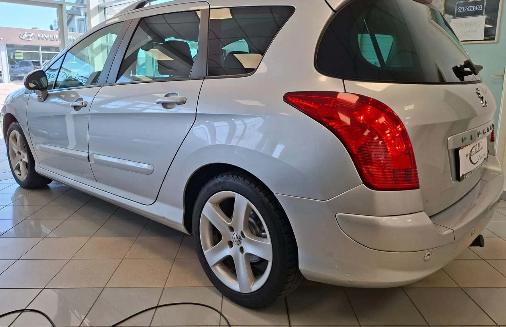 Zunanja slika - Peugeot 308 - SW Premium 1.6 HDi-HITRI KREDIT-ODLIČEN- - 3
