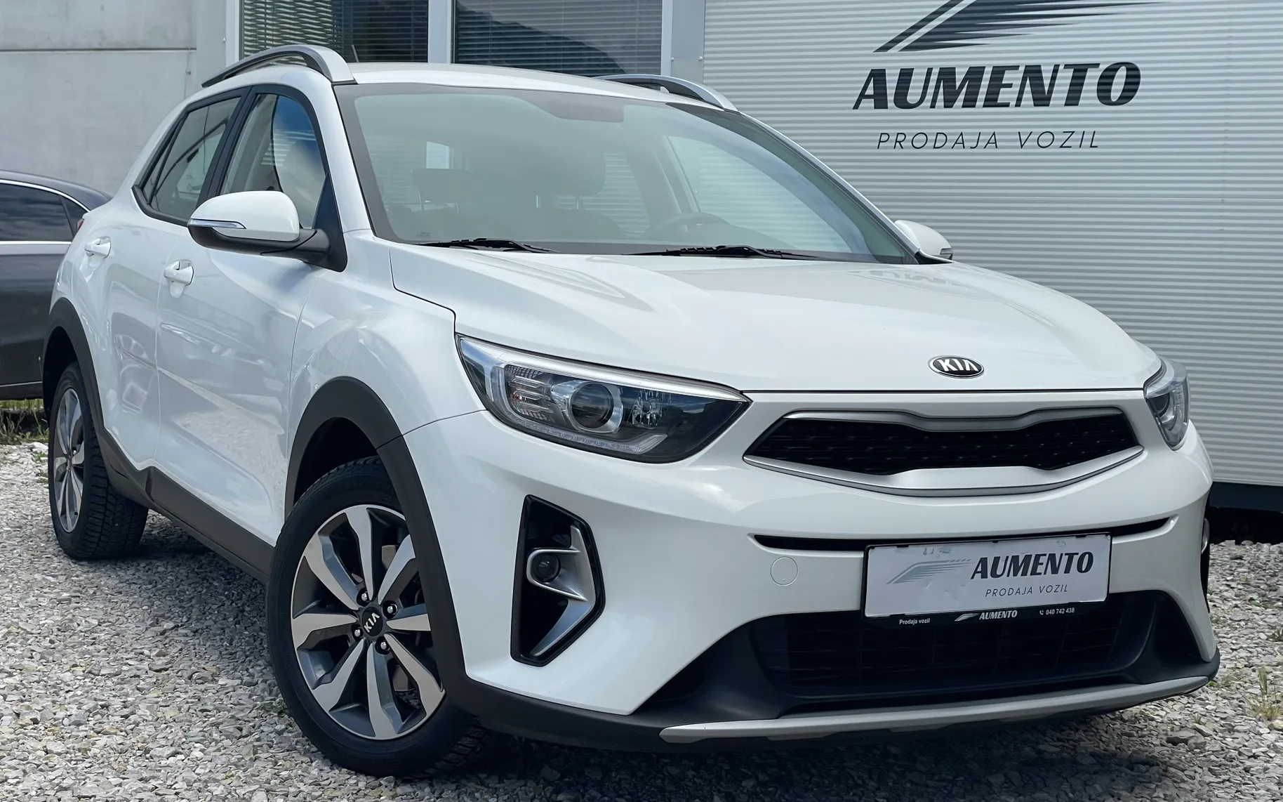 Zunanja slika - KIA Stonic - 1,0 T-GDi LX Urban ISG - 1