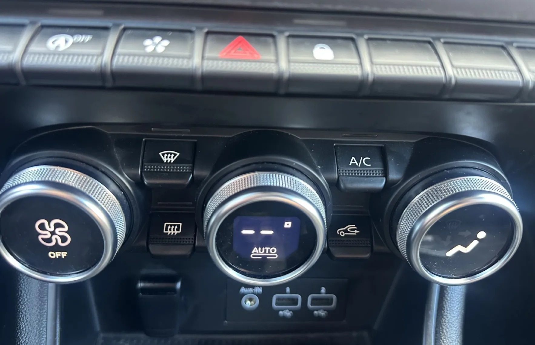 Zunanja slika - Renault Captur - TCe 130 Intens.TCe 130.USNJE.NAVI.96 KW.BENZIN - 11