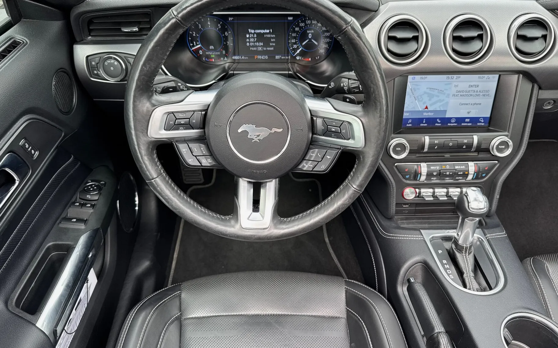 Zunanja slika - Ford Mustang - 5.0 V8 GT AVT CABRIO 449KM IZVEDBA 55 LET A - 18