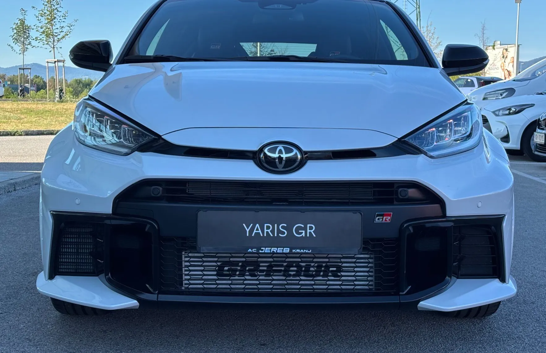 Zunanja slika - Toyota GR Yaris - 1.6T 4WD 3D M T6 RACE JBL - 9