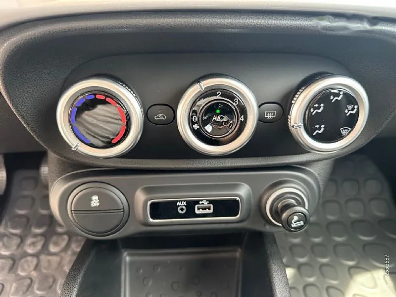 Zunanja slika - Fiat 500L - 1.4 16v City 1.Lastnik. Slovensko vozilo - 10