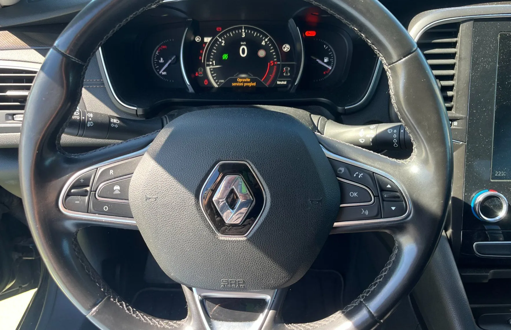 Zunanja slika - Renault Talisman - Blue dCi 160 Business EDC LED.NAVI.2XPDC.KAM.MASAŽ - 12