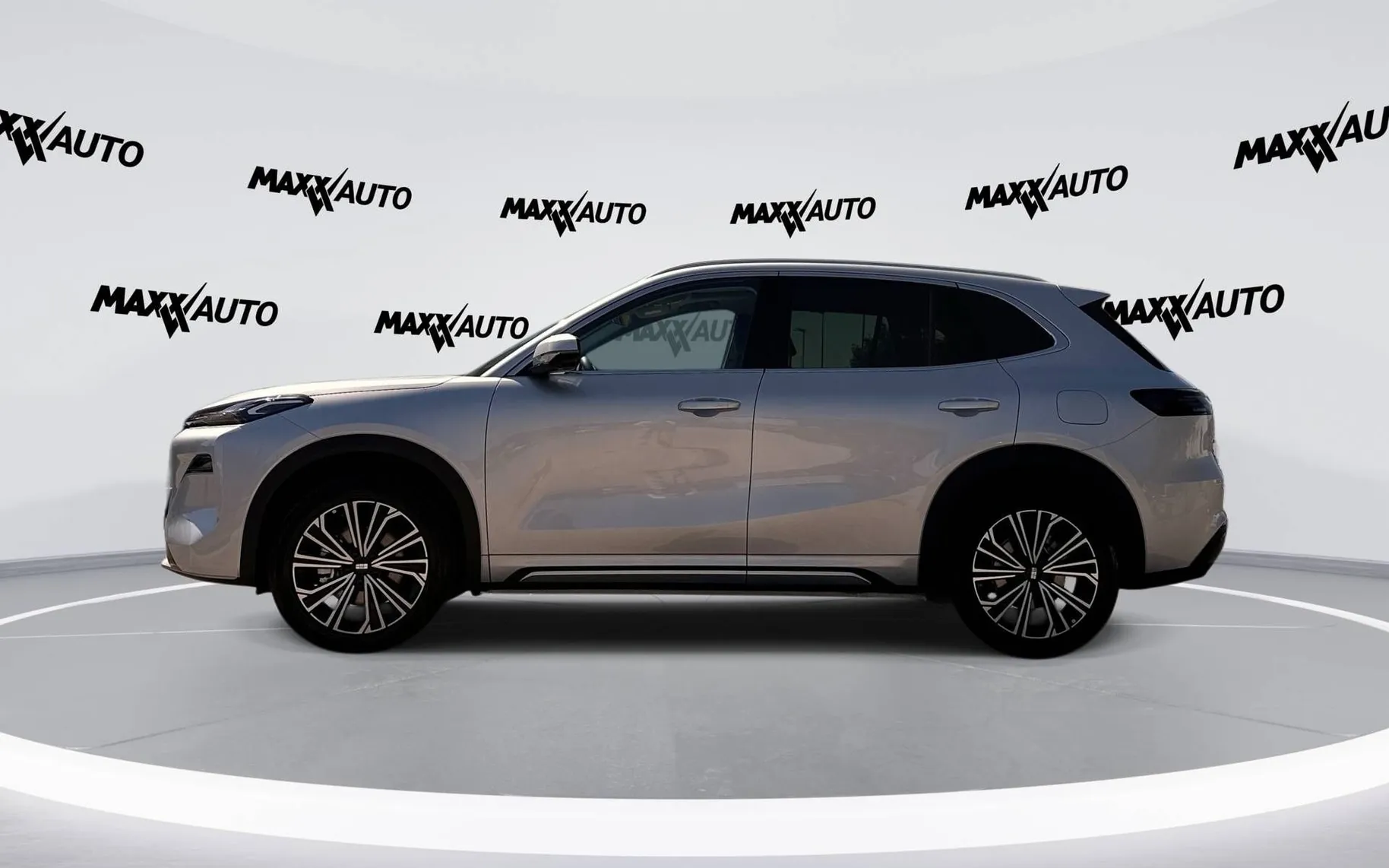 Notranja slika - Geely StarRay EM-i - Plug-In Hybrid 1.5 Max Avt. - 8