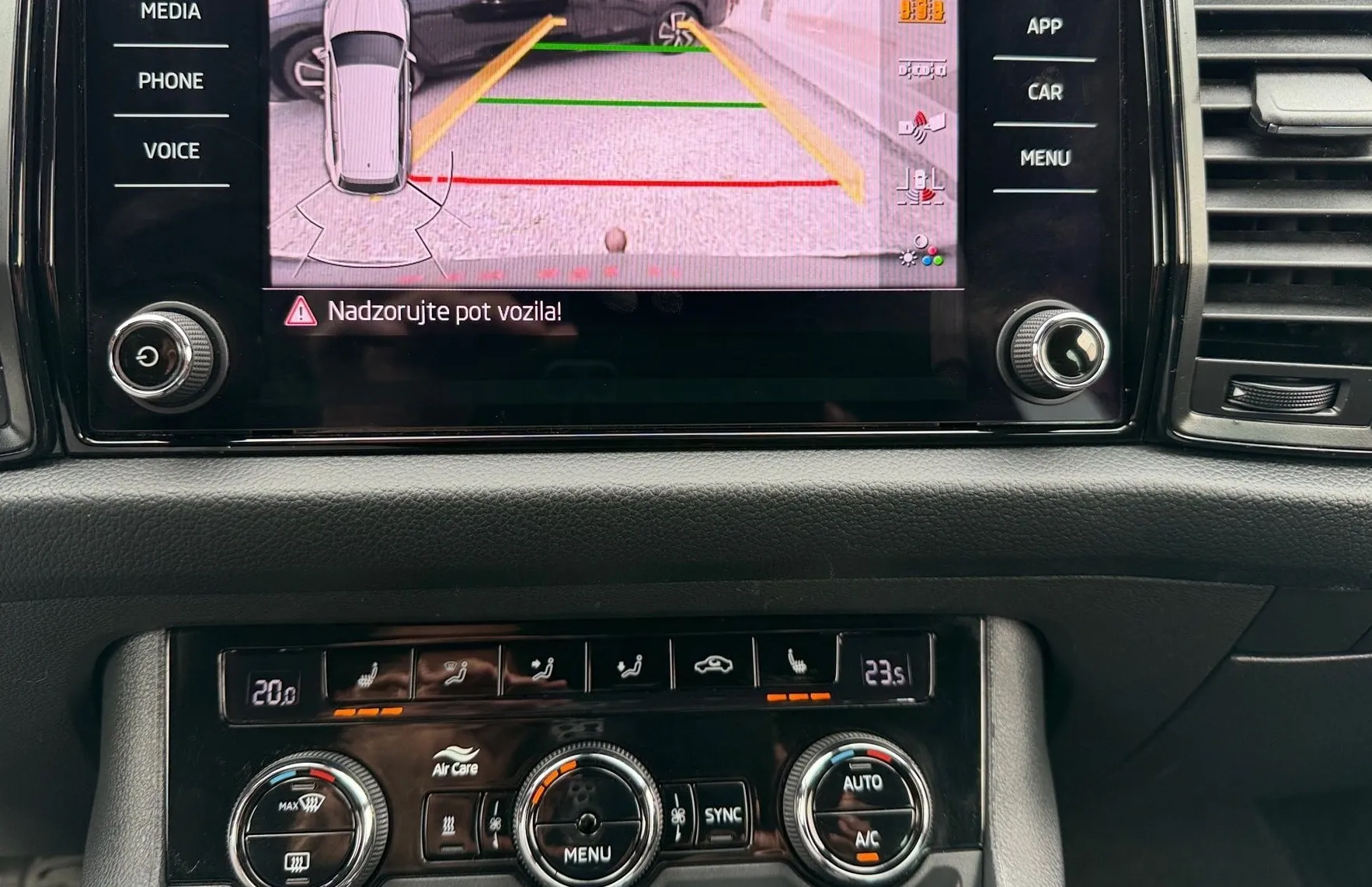 Zunanja slika - Škoda Kodiaq - 4x4 2.0 TDI Sportline DSG-20 COL Webasto-Memory... - 18