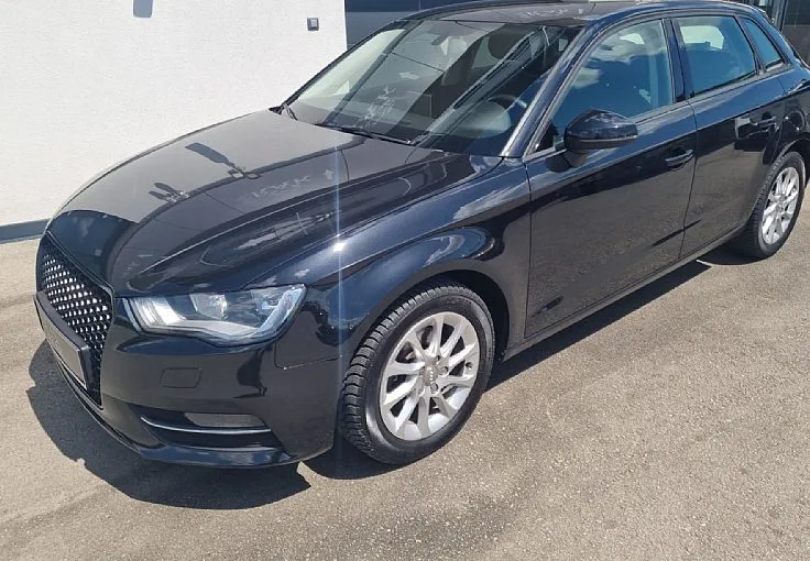 Zunanja slika - Audi A3 - 1.6 TDI NAVI.. VELIK SERVIS.BLUETOOTH - 2
