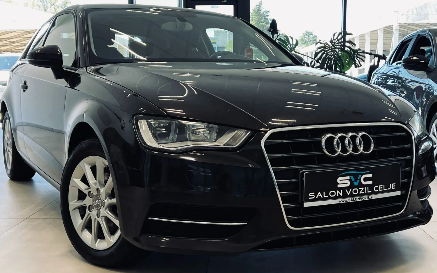 Zunanja slika - Audi A3 - 1,6 TDI Ambiente S-tronic - 5