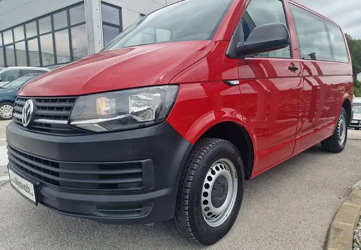 Zunanja slika - Volkswagen Transporter - T6 Kombi  8+1  2.0 TDI KMR 9 SEDEŽEV CARAVELLE - 4
