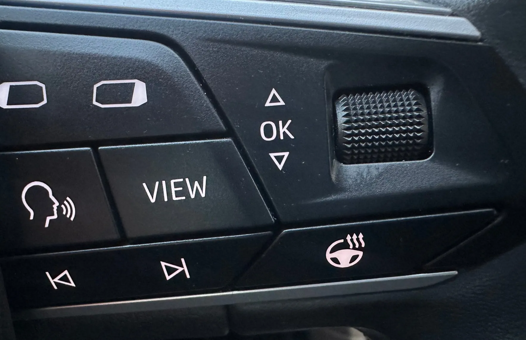 Zunanja slika - Seat Leon - 1.5 ETSI 110KW XCELLENCE.LED.KAMERA.PANORAMA - 18