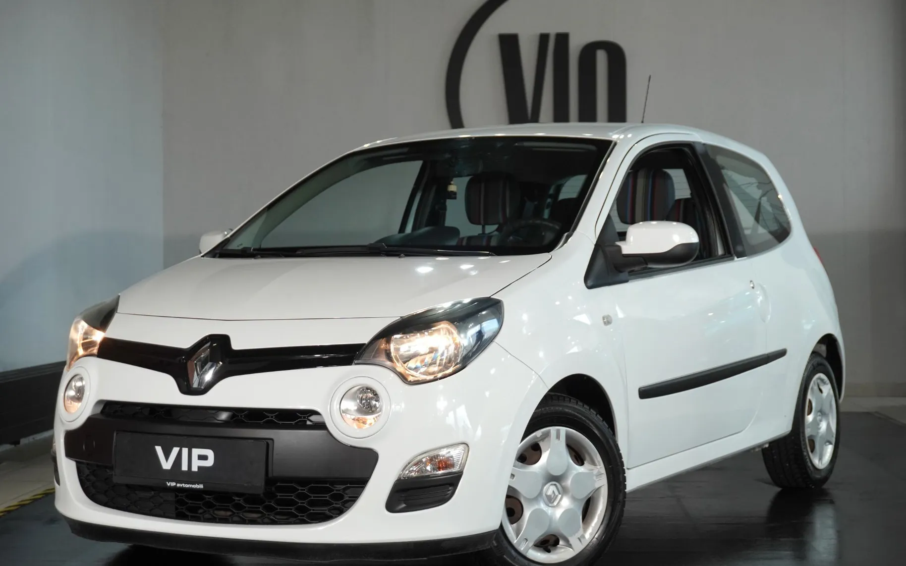 Zunanja slika - Renault Twingo - Dynamique 1.2 16V LEV + 1. LASTNIK + SLOVENSKI - 1