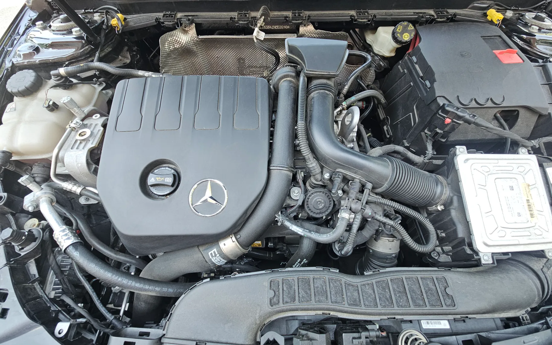 Notranja slika - Mercedes-Benz CLA-Razred - CLA 180 - 14